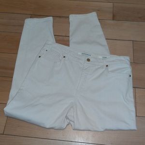 Jones New York cream Soho ankle jeans